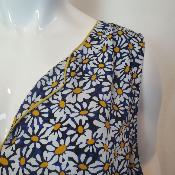 ModCloth Navy Blue Daisy Tank Blouse - Picture 4 of 8